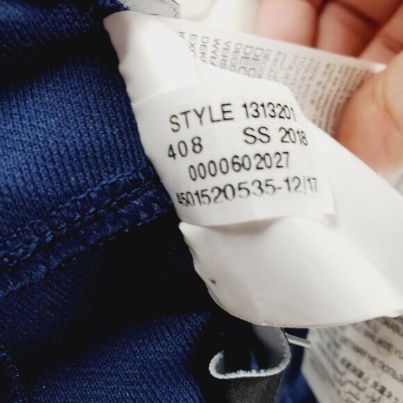 NWT Under Armour Men's Med Fitted Performance Taper Joggers Dark Blue Zipper Leg - Picture 11 of 13